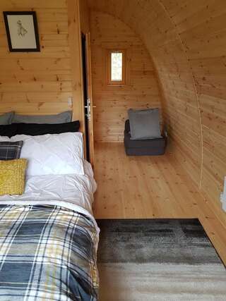 Кемпинги Log cabin Келс Двухместный номер Делюкс с 1 кроватью и душем-5
