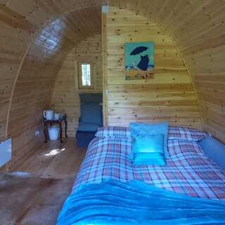 Кемпинги Log cabin Келс Двухместный номер Делюкс с 1 кроватью и душем-2